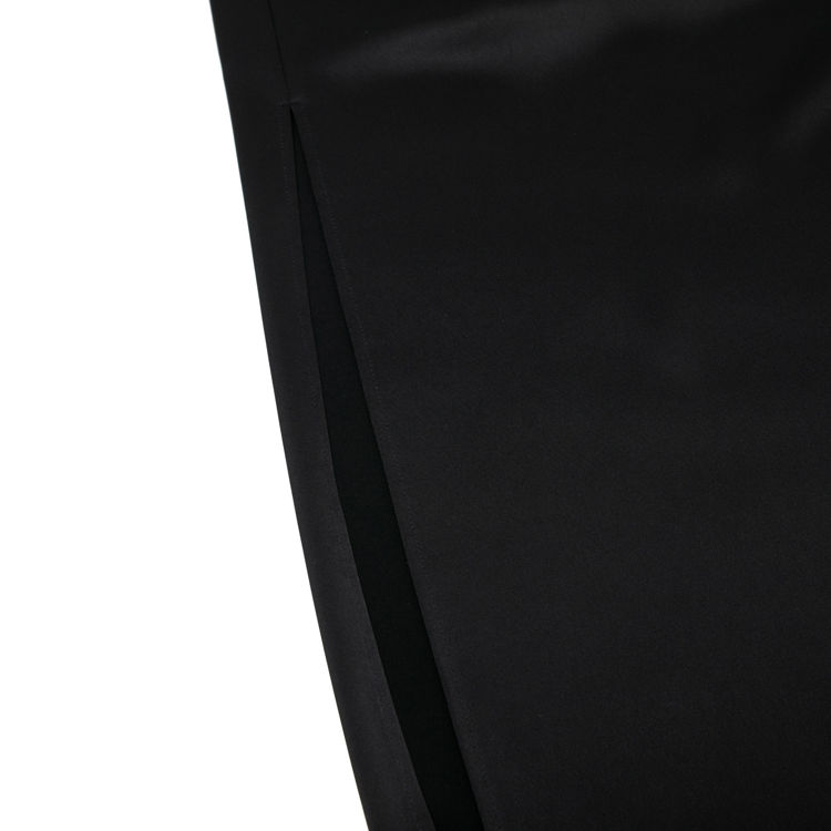 100 BLACK