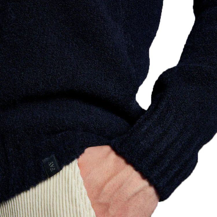 U806